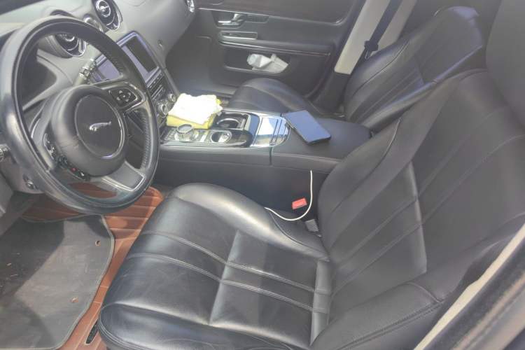 Used Jaguar XJ 2012 XJL 3.0 London Limited Edition Left Front Seat