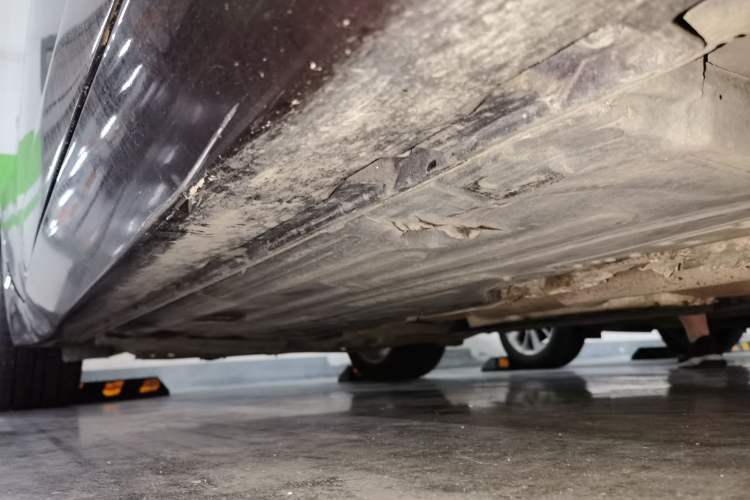 Used Jaguar XJ 2012 XJL 3.0 Panoramic Business Edition Chassis Front Right