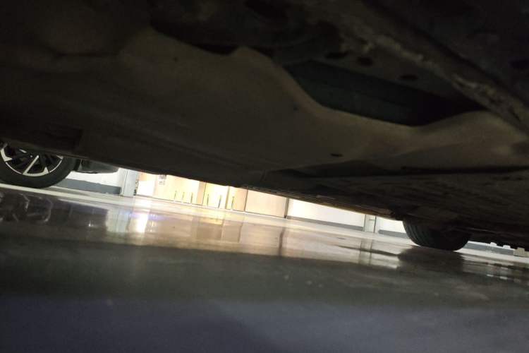 Used Jaguar XJ 2012 XJL 3.0 Panoramic Business Edition Chassis Rear Right