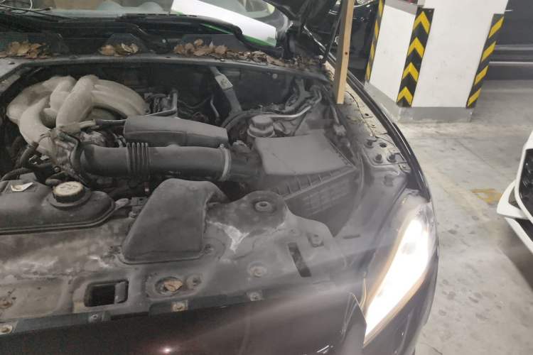 Used Jaguar XJ 2012 XJL 3.0 Flagship Business Edition Engine Bay Left