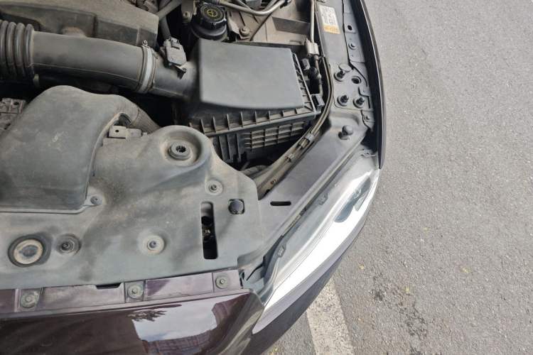 Used Jaguar XJ 2012 XJL 3.0 Panoramic Business Edition Engine Bay Left