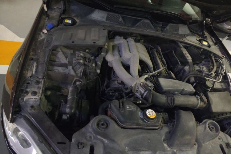 Used Jaguar XJ 2012 XJL 3.0 Panoramic Business Edition Engine Bay Right