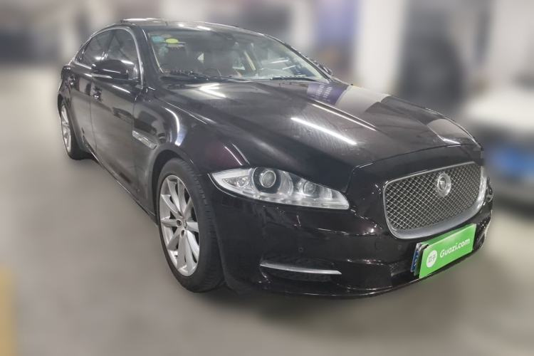 Used Jaguar XJ 2012 XJL 3.0 Flagship Business Edition Front Right 45 Deg