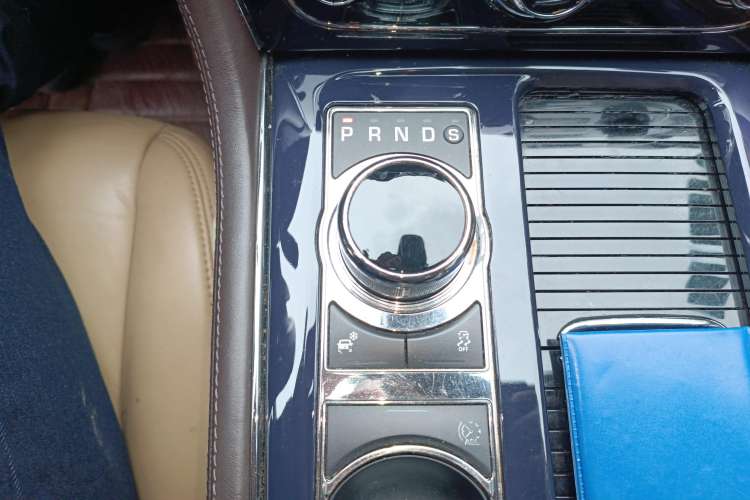 Used Jaguar XJ 2012 XJL 3.0 Panoramic Business Edition Gear Lever