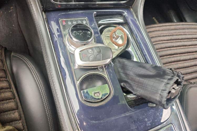 Used Jaguar XJ 2012 XJL 3.0 Panoramic Business Edition Gear Lever