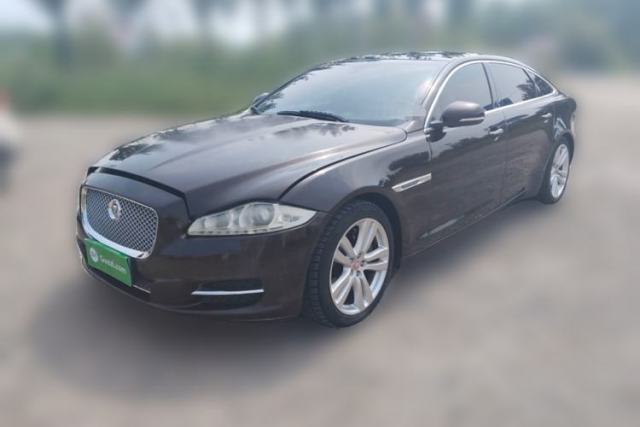 Jaguar XJ 2012 XJL 3.0 Panoramic Business Edition مستعملة