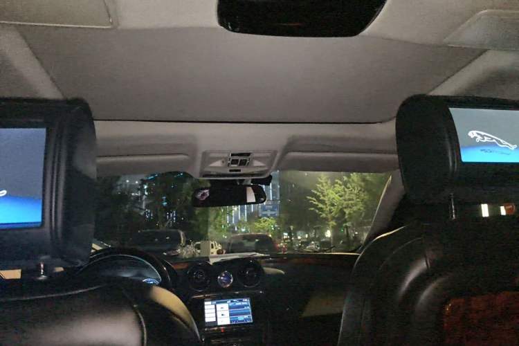 Used Jaguar XJ 2012 XJL 3.0 Flagship Business Edition Headliner