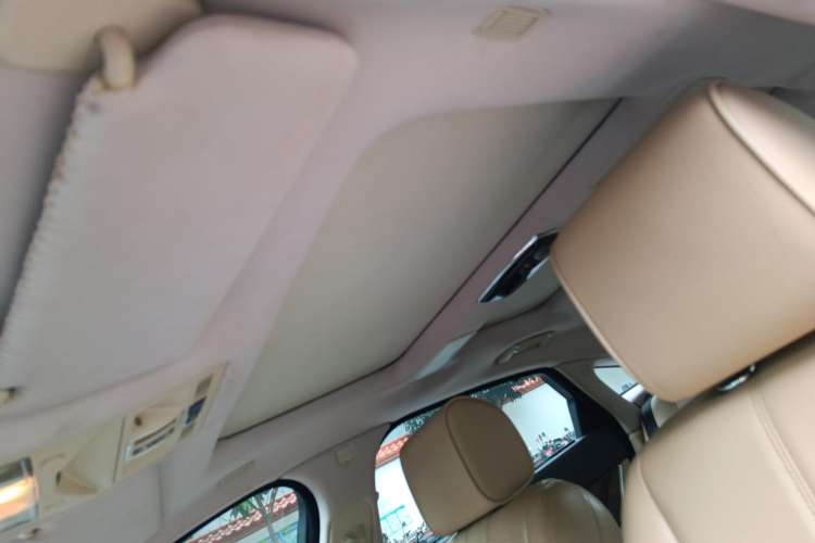 Used Jaguar XJ 2012 XJL 3.0 Panoramic Business Edition Headliner