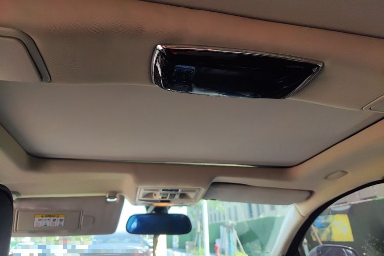 Used Jaguar XJ 2012 XJL 3.0 Panoramic Business Edition Headliner