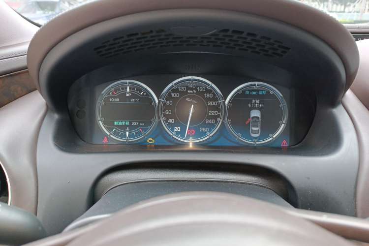 Used Jaguar XJ 2012 XJL 3.0 Panoramic Business Edition Instrument Cluster