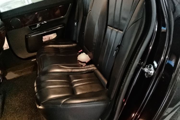 Used Jaguar XJ 2012 XJL 3.0 Panoramic Business Edition Interior 4