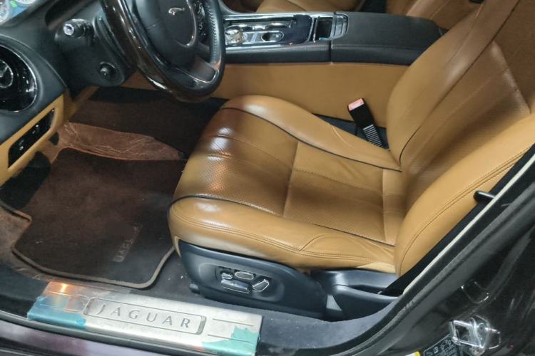 Used Jaguar XJ 2012 XJL 3.0 Flagship Business Edition Left Front Seat