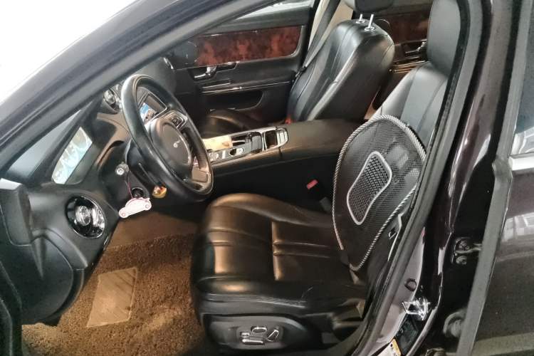 Used Jaguar XJ 2012 XJL 3.0 Panoramic Business Edition Left Front Seat