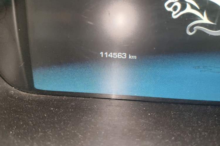 Used Jaguar XJ 2012 XJL 3.0 Flagship Business Edition Odometer Close Up