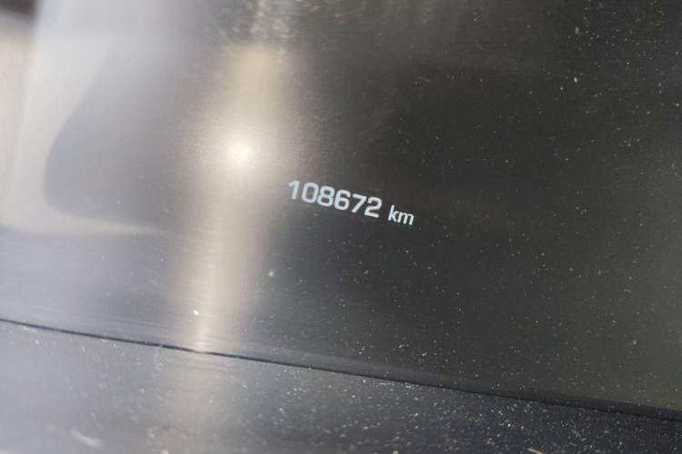 Used Jaguar XJ 2012 XJL 3.0 Panoramic Business Edition Odometer Close Up