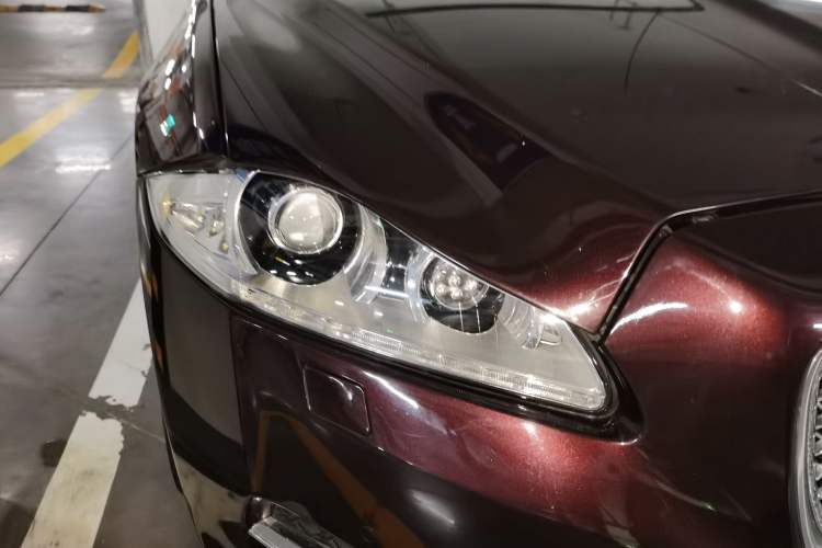 Used Jaguar XJ 2012 XJL 3.0 Panoramic Business Edition Right Front Headlight