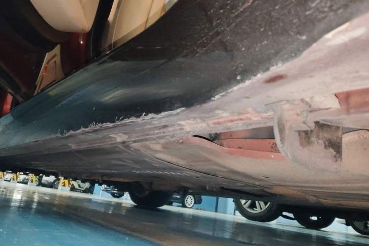 Used Jaguar XJ 2012 XJL 3.0 Panoramic Business Edition Chassis Rear Left