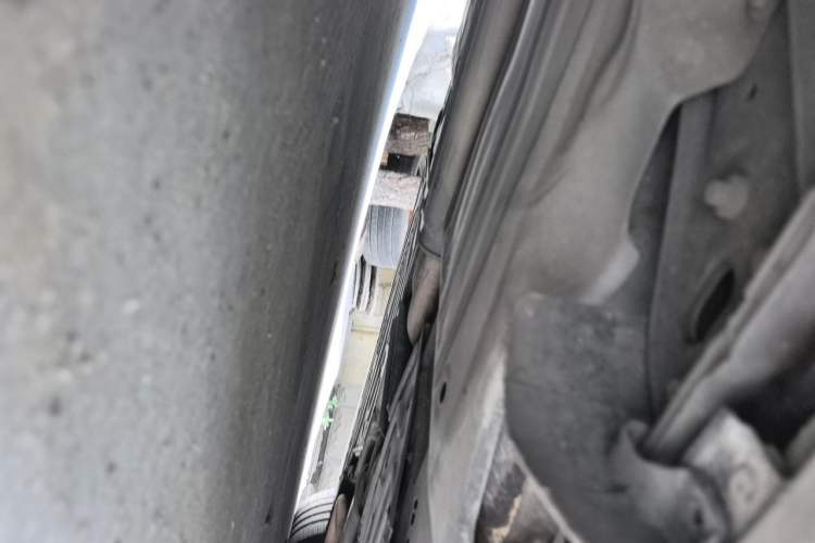 Used Jaguar XJ 2012 XJL 3.0 Panoramic Business Edition Chassis Rear Right