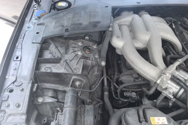 Used Jaguar XJ 2012 XJL 3.0 Panoramic Business Edition Engine Bay Right
