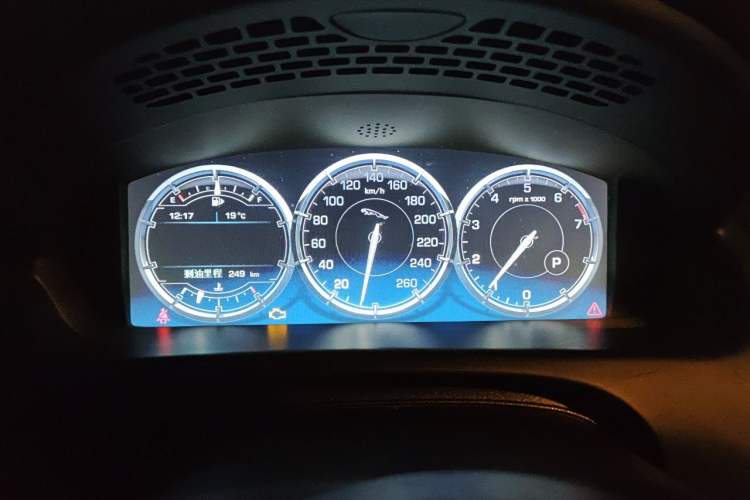 Used Jaguar XJ 2012 XJL 3.0 Panoramic Business Edition Instrument Cluster