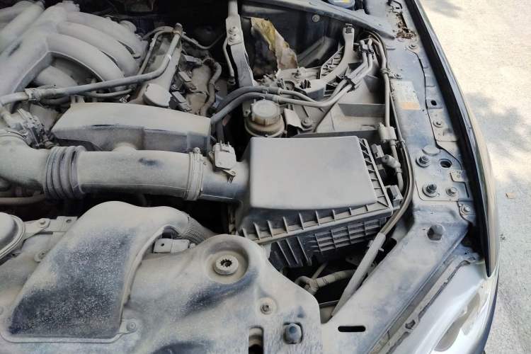 Used Jaguar XJ 2012 XJL 3.0 Panoramic Business Edition Engine Bay Left