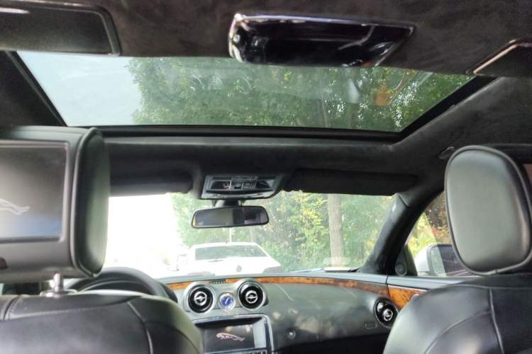 Used Jaguar XJ 2012 XJL 3.0 Panoramic Business Edition Headliner