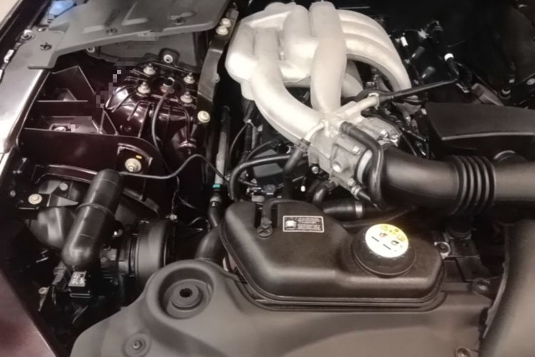 Used Jaguar XJ 2012 XJL 3.0 Panoramic Business Edition Engine Bay Right
