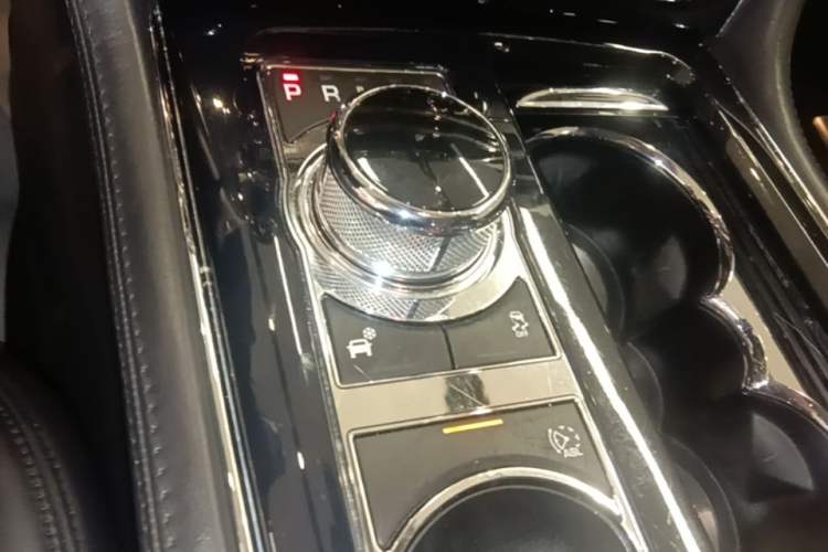Used Jaguar XJ 2012 XJL 3.0 Panoramic Business Edition Gear Lever