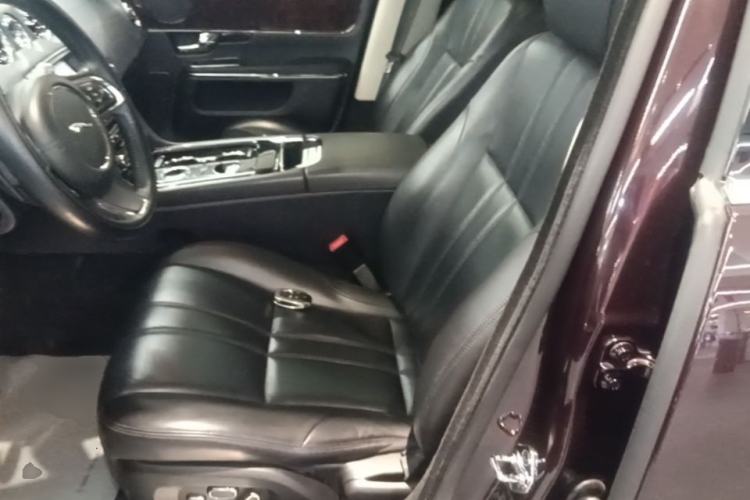 Used Jaguar XJ 2012 XJL 3.0 Panoramic Business Edition Left Front Seat