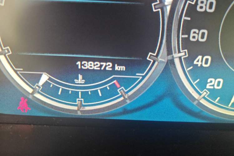Used Jaguar XJ 2012 XJL 3.0 Flagship Business Edition Odometer Close Up