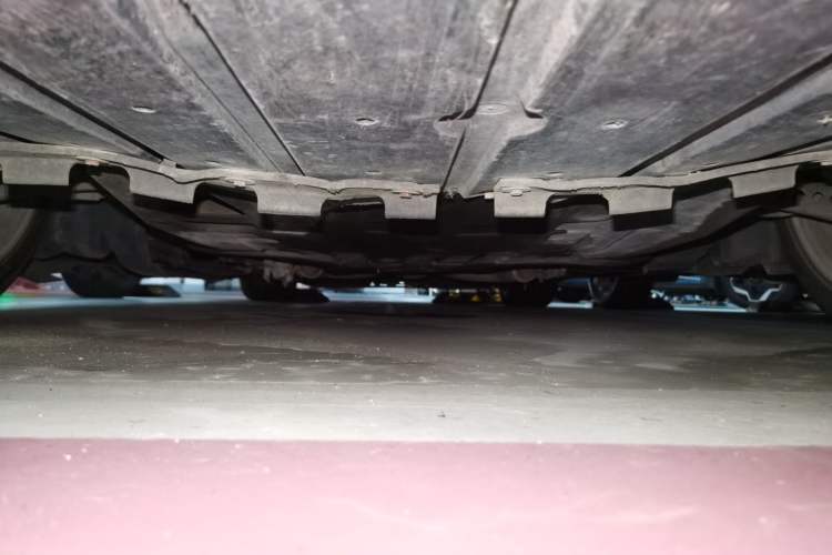 Used Jaguar XJ 2012 XJL 3.0 Flagship Business Edition Chassis Front