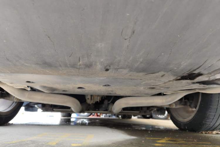 Used Jaguar XJ 2012 XJL 5.0 Panoramic Luxury Edition Chassis Rear