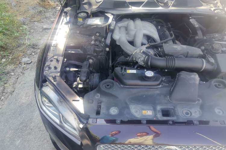 Used Jaguar XJ 2012 XJL 3.0 Flagship Business Edition Engine Bay Right