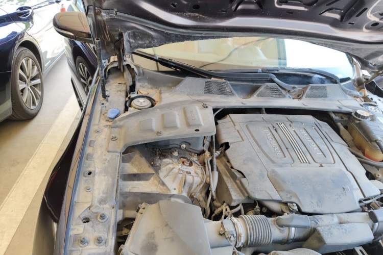 Used Jaguar XJ 2012 XJL 5.0 Panoramic Luxury Edition Engine Bay Right