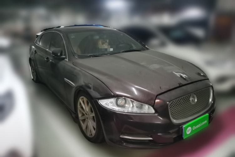 Used Jaguar XJ 2012 XJL 3.0 Flagship Business Edition Front Right 45 Deg