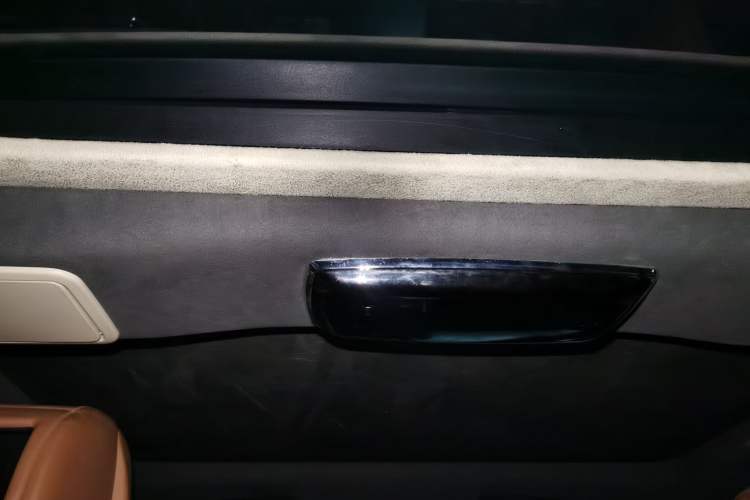 Used Jaguar XJ 2012 XJL 3.0 Flagship Business Edition Headliner