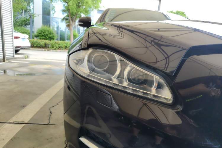 Used Jaguar XJ 2012 XJL 5.0 Panoramic Luxury Edition Right Front Headlight