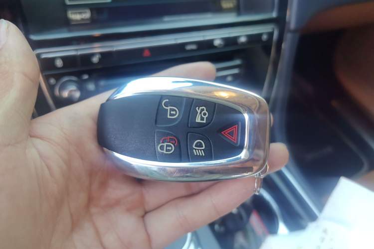 Used Jaguar XJ 2012 XJL 3.0 Flagship Business Edition Vehicle Key