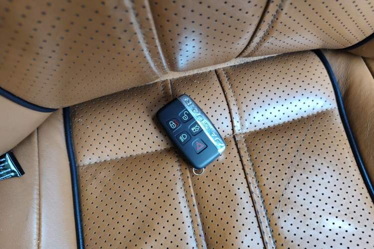 Used Jaguar XJ 2012 XJL 5.0 Panoramic Luxury Edition Vehicle Key