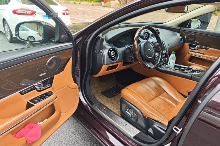 Used Jaguar XJ 2012 XJL 3.0 Flagship Business Edition Driver Seat