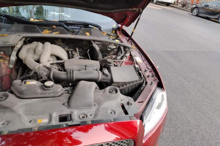 Used Jaguar XJ 2012 XJL 3.0 Flagship Business Edition Engine Bay Left