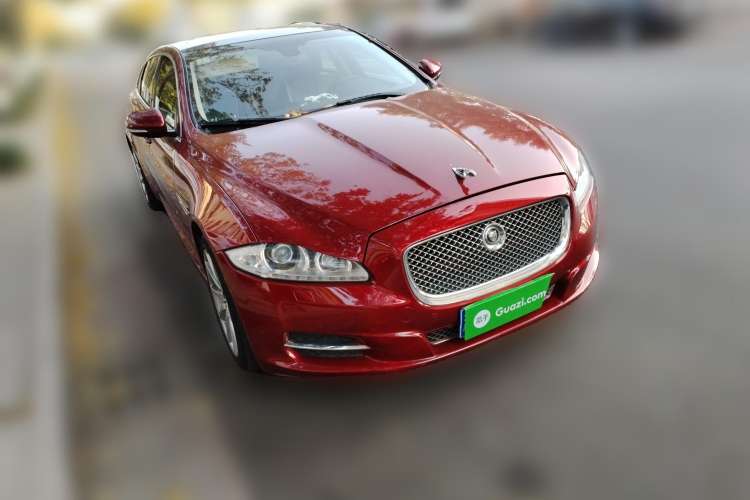Used Jaguar XJ 2012 XJL 3.0 Flagship Business Edition Front Right 45 Deg