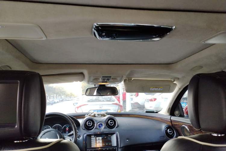 Used Jaguar XJ 2012 XJL 3.0 Flagship Business Edition Headliner