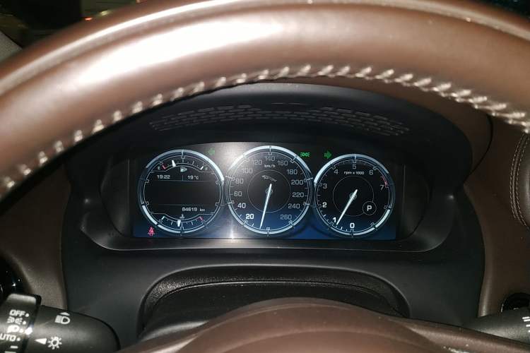 Used Jaguar XJ 2012 XJL 3.0 Panoramic Business Edition Instrument Cluster