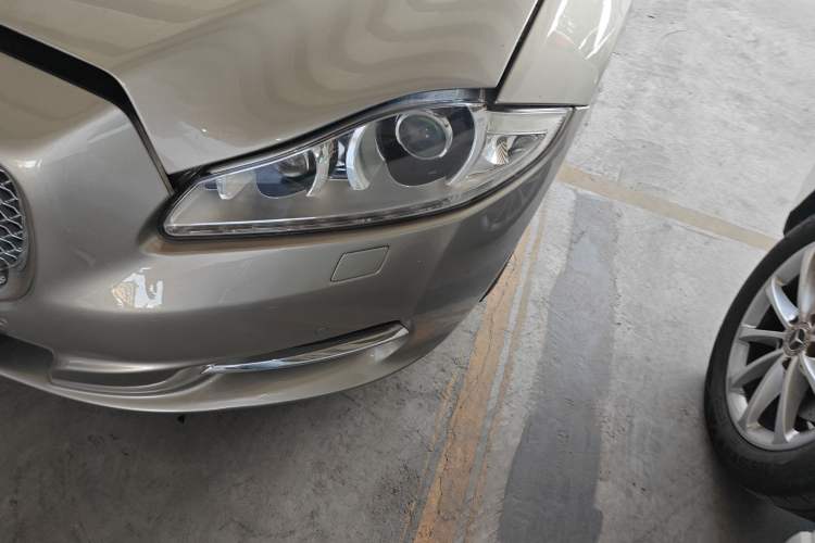 Used Jaguar XJ 2012 XJL 3.0 Panoramic Business Edition Left Front Headlight