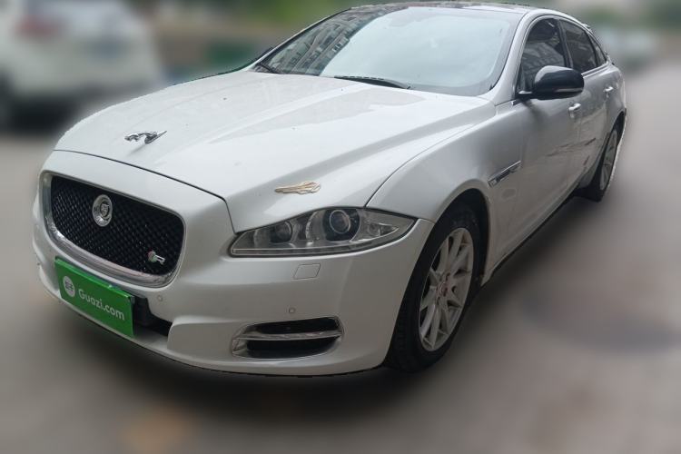Used Jaguar XJ 2012 XJL 3.0 Panoramic Business Edition Guazi used car, China used car export, Used car for sale, Used cars, Cheapest cars for sale