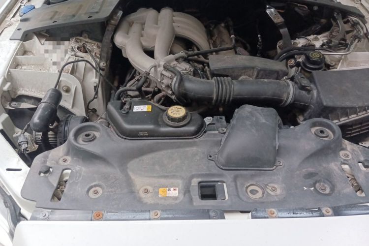 Used Jaguar XJ 2012 XJL 3.0 Panoramic Business Edition Engine Bay