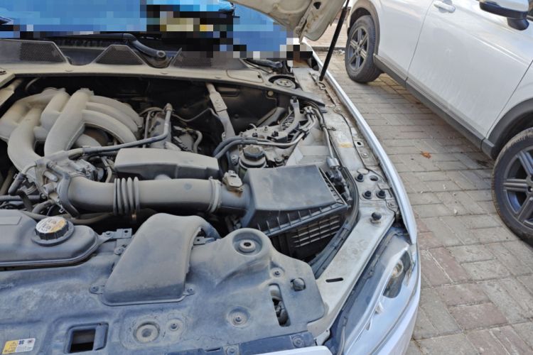 Used Jaguar XJ 2012 XJL 3.0 Panoramic Business Edition Engine Bay Left