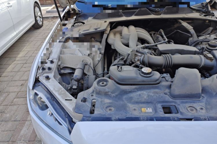 Used Jaguar XJ 2012 XJL 3.0 Panoramic Business Edition Engine Bay Right