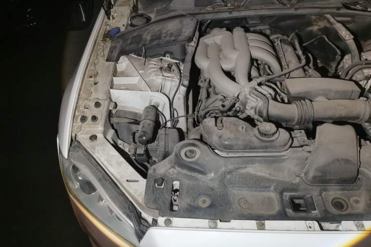 Used Jaguar XJ 2012 XJL 3.0 Panoramic Business Edition Engine Bay Right